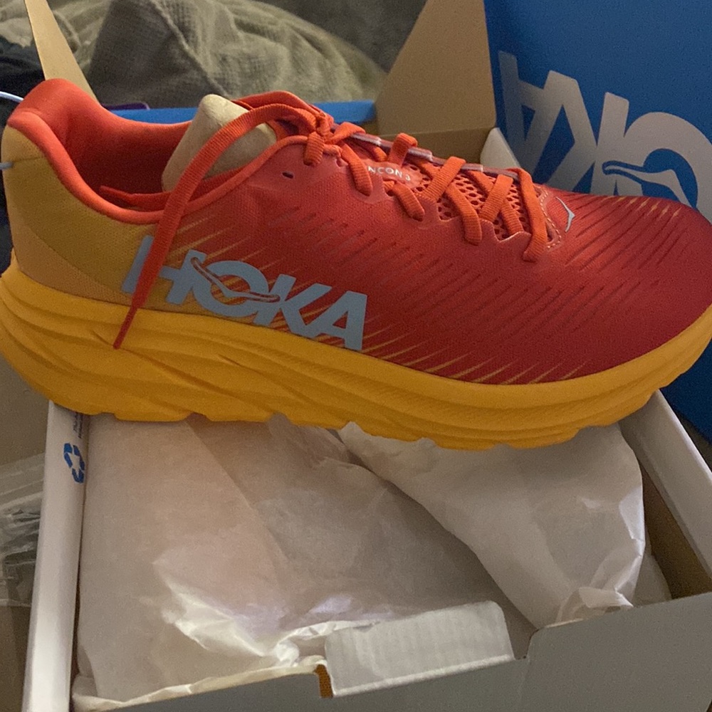 HOKA Men's Rincon 3 Running Shoes